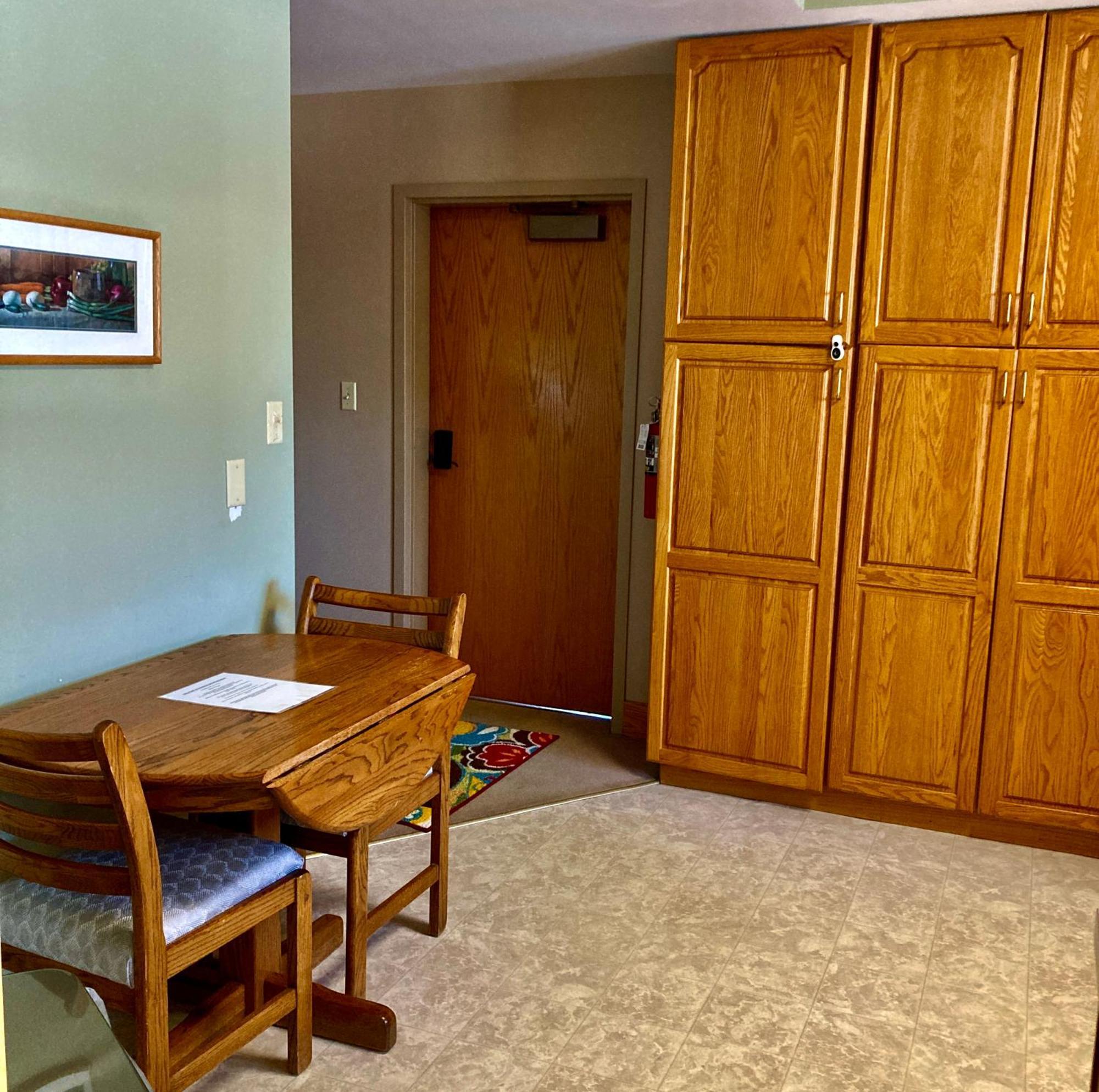Garden Grove Retreat & Lodging Near Pictured Rocks, Fayette, Trails エクステリア 写真