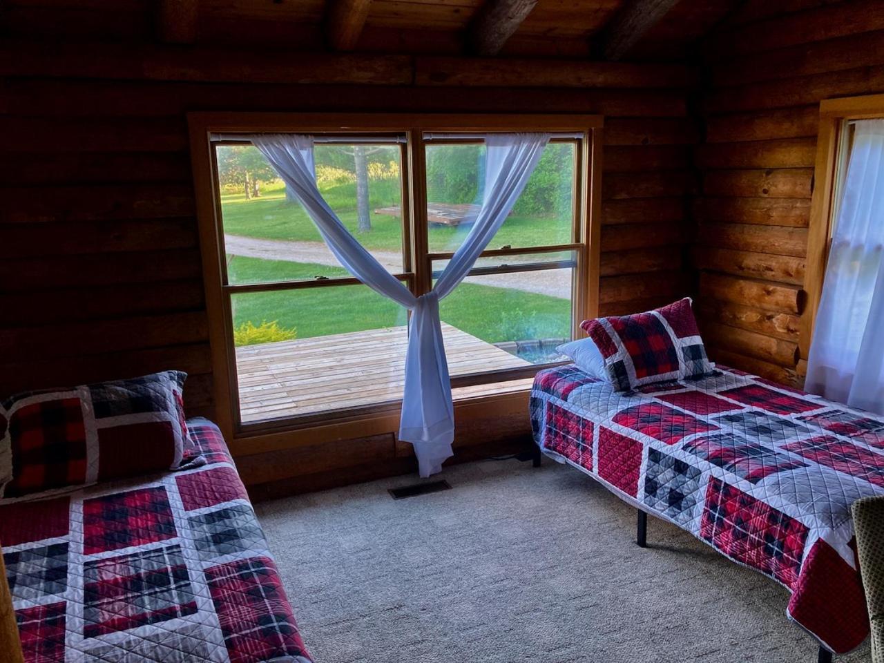 Garden Grove Retreat & Lodging Near Pictured Rocks, Fayette, Trails エクステリア 写真