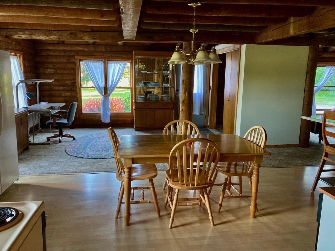 Garden Grove Retreat & Lodging Near Pictured Rocks, Fayette, Trails エクステリア 写真