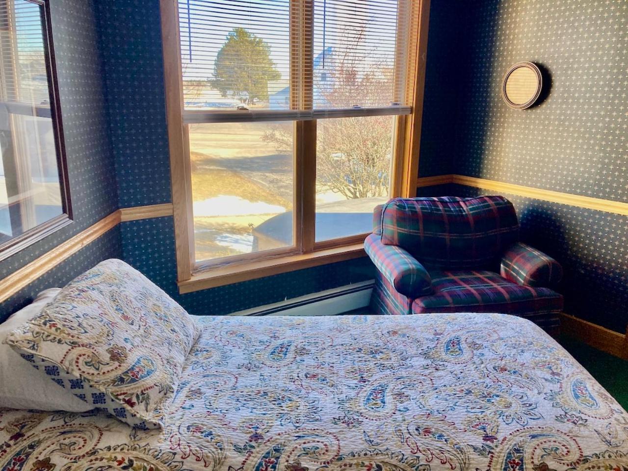 Garden Grove Retreat & Lodging Near Pictured Rocks, Fayette, Trails エクステリア 写真